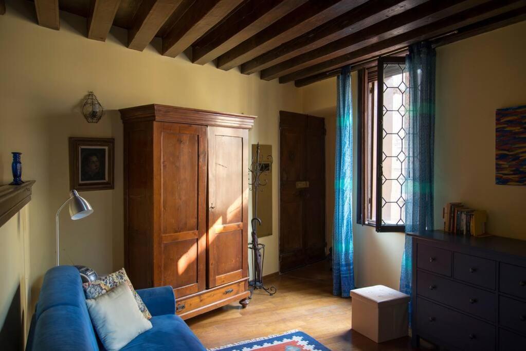 Appartement Charm - Close To Rialto And San Marco *